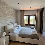 Aeterna Apartman